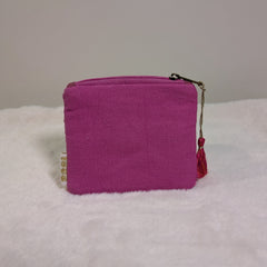 Handgefertigtes Perlen-Täschchen mit Zitronen-Motiv – aufwendig mit Glasperlen bestickte kleine Tasche mit Quasten-Anhänger, exklusives Accessoire von SOVEE STUDIO.