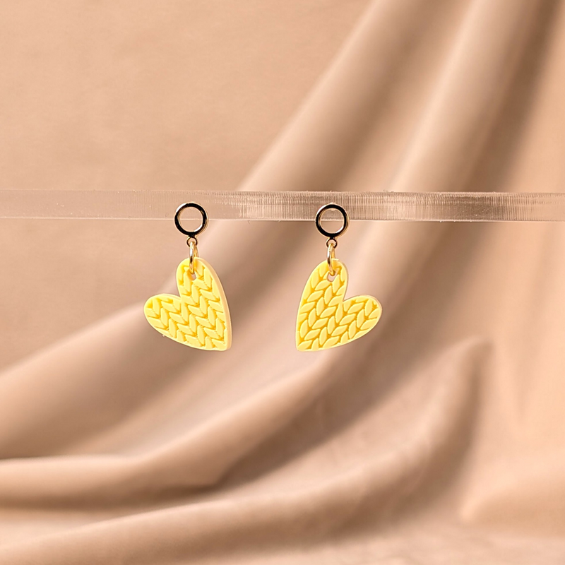 Herz_Strickliebe-cozyknit-Strickoptik-pastellgelb_1