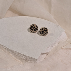 Sovee Studio Acryl-Ohrstecker 12 mm mit Leopard-Muster (Animal Print) in Beige und Schwarz